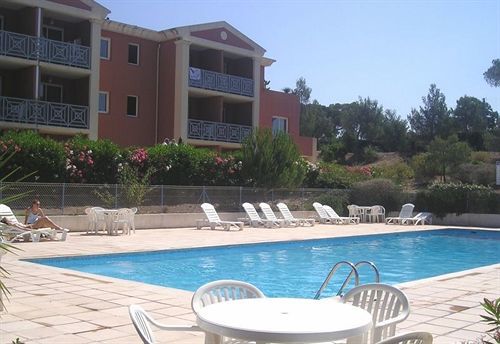 Saint-Raphaël Lagrange Vacances Le Domaine Des Grands Pins المظهر الخارجي الصورة